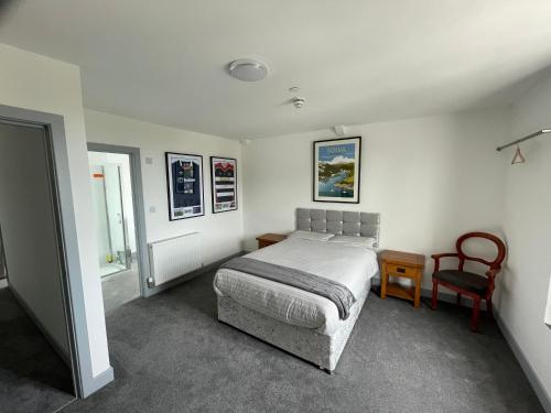 Postel nebo postele na pokoji v ubytování Abergwaun Cottage