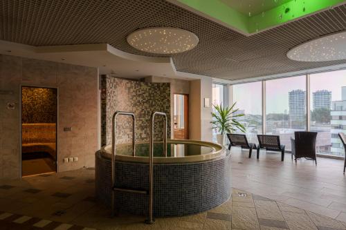 Posezení v ubytování Riga Islande Hotel with FREE Parking