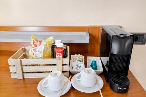 Kemudahan buat kopi dan teh di B&B HOTEL Zaragoza Los Enlaces Estación