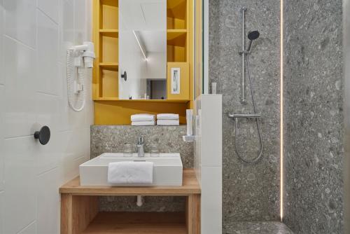 Koupelna v ubytování H2O Hotel-Therme-Resort, 3 Sterne superior, für Familien mit Kindern