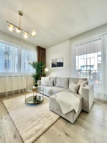 The Elite Suite III downtown AC & garage parking