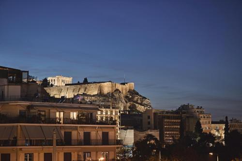 Kova Residence, Acropolis by Aura Homes