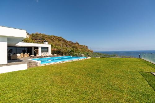 Oak Tree Ocean View