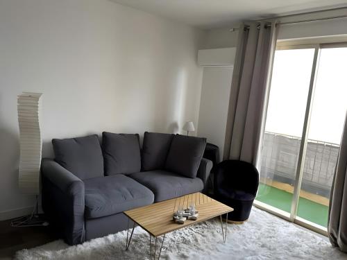 Fotografia z galérie ubytovania Palm Beach Apartment right next to the sea v Cannes