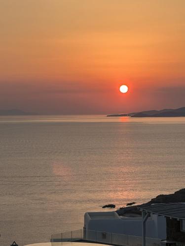 Foto Myconian Sunset Apartments 1