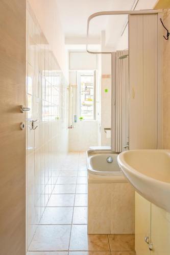 Large Suite Home Milan - Duomo