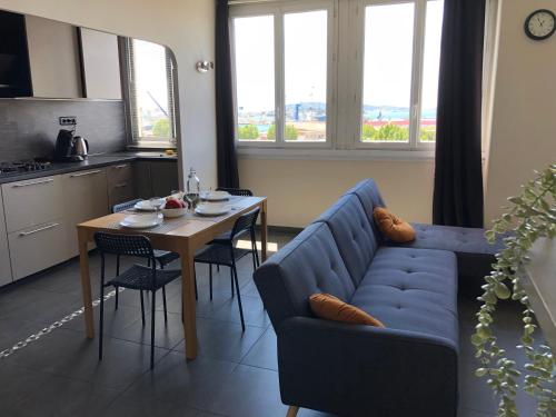 Tout confort Toulon centre appartement 3 chambres, vue sur la Rade