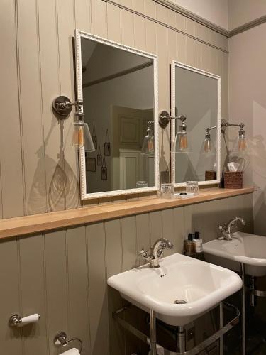 Ένα μπάνιο στο Beadnell Towers Hotel