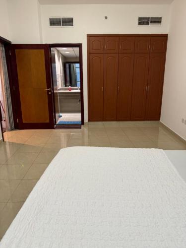 Cama o camas de una habitación en Ocean View Luxury Suites