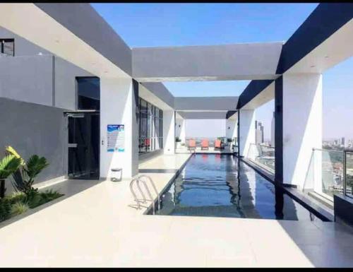 Afbeelding uit fotogalerij van Escada Apartment1608 castle in Nairobi