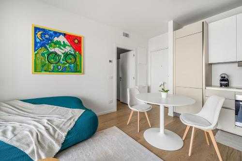 GuestHost - Milano Brand New Renovated Terrace APT