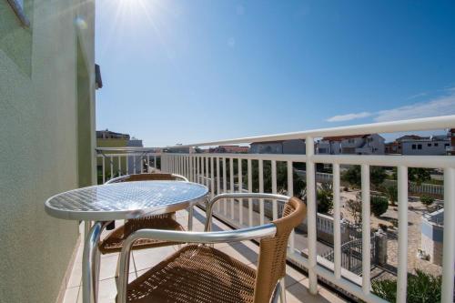 Apartments Antique Ivo