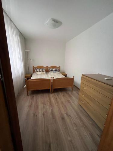 Postel nebo postele na pokoji v ubytování Buto nuoma Palangos centre