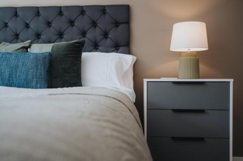 Richmond Row Apartments - Free On-Site Parking, WiFi & EV photo 141