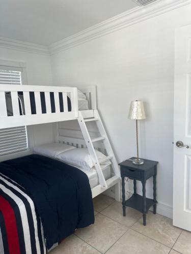 Postel nebo postele na pokoji v ubytování R&R Hostal