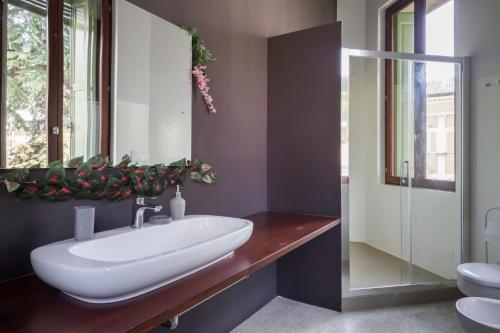 Koupelna v ubytování Theater venice apartment