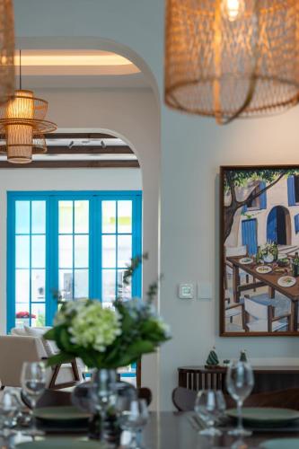 Φωτογραφία από το άλμπουμ του domdomHOUSE Villa - 1min walk to beach σε Ha Long