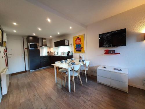 Appartement cosy à La Plagne - 4 pers, balcon, animaux admis - FR-1-353-41