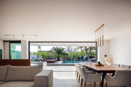 Nuera Villas