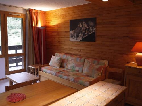 Appartement skis aux pieds pour 6 personnes à Méribel - FR-1-355-146