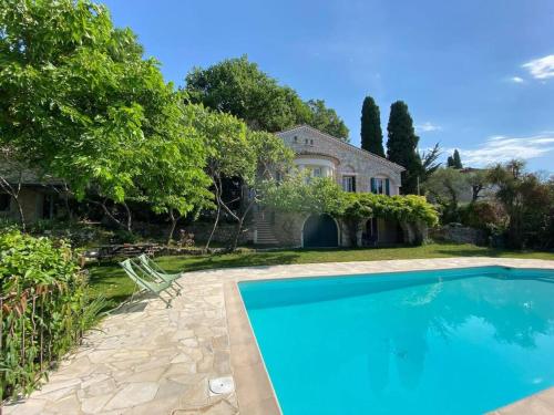 Mas Saint Jeaume 10 personnes piscine