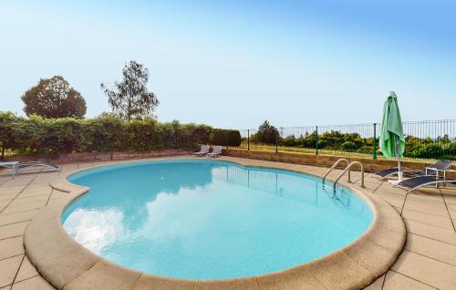 Awesome Home In St, Saud Lacoussiere