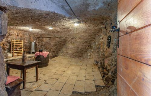 Φωτογραφία από το άλμπουμ του Nice Home In Orlek - Sezana σε Orlek