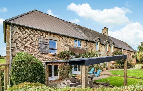 Lovely Home In Les Loges-Marchis