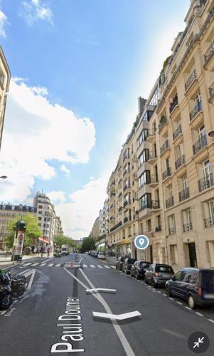 Trocadéro Eiffel Tour - refurbished furnished flat