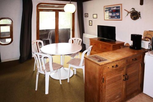 Résidence Le Silhourais - Beau studio idéalement situé, à deux pas du centre MAE-0334