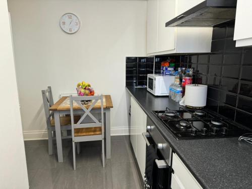 Homely and very comfortable apartment photo 23