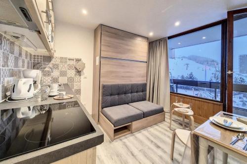 Résidence Chaviere - Studio lumineux · Départ et retour skis aux pieds · Balcon MAE-3554