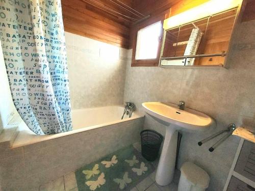 Chalet spacieux - 3 chambres, vue pistes, garage privé