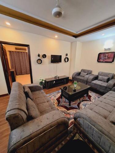 3 Bed Luxury Apartment