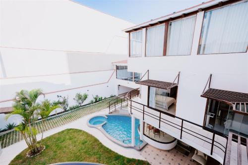 Πισίνα στο ή κοντά στο Casa Blan ca Pimentel