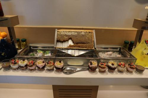 Jídlo v hotelu nebo okolí