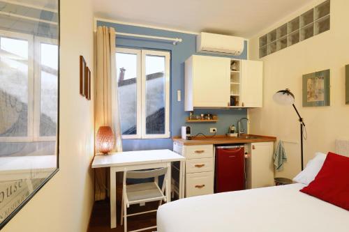 Boutique Loft on Navigli; Stylish Bright