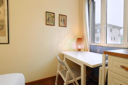 Boutique Loft on Navigli; Stylish Bright
