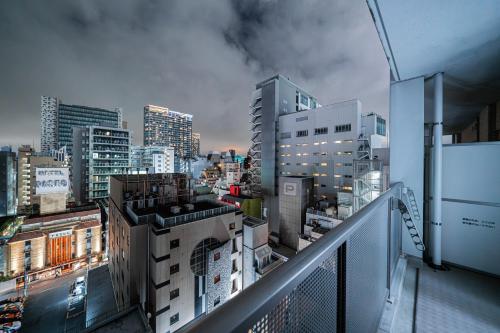 Shinjuku luxury high-rise apart ment