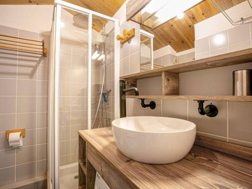 Duplex cosy à Méribel, proche pistes avec balcon et mezzanine - FR-1-355-195