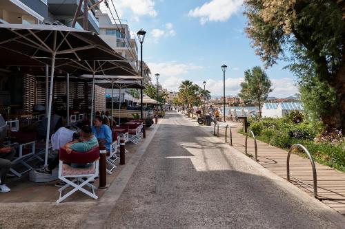 Callista Seafront Studio