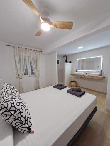 MAYCO Lovely Apartment II