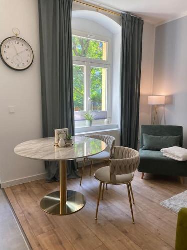 Foto Modernes City-Apartment mit großer Terrasse 6