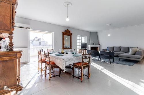 Hliana - Premium Sky & Sunset View House in Glyfada