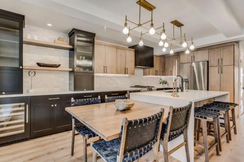 Modern 2 BR in Aspen Core Walk Everywhere photo 3