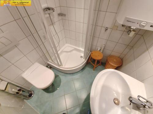 Koupelna v ubytování Apartment Sandra