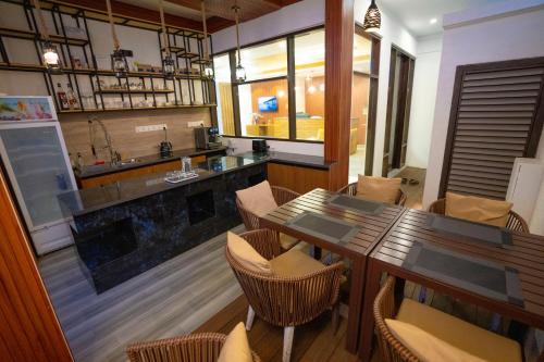 Η κουζίνα ή μικρή κουζίνα στο Hikers Villa - Fuvahmulah