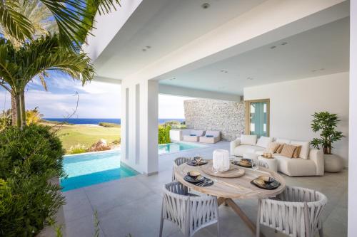 The Cape at Blue Bay Golf & Beach Resort