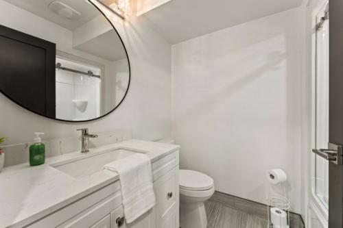 Gallery image of Luxury 3 level 3 Bedroom 171-12 Condos in Leamington