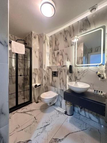 Ένα μπάνιο στο Taksim Cetinkaya Suite